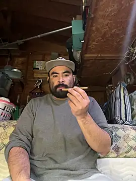 Snapshot of Jonathanfrom420 chatting on February 22, 7:45 pm Jonathanfrom420 online show from February 22, 7:45 pm