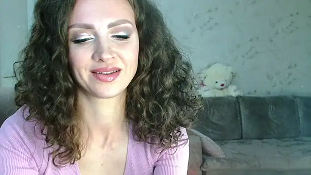 Snapshot of Amber_Carrol chatting on May 29, 5:44 pm Amber Carrol online show from May 29, 5:44 pm