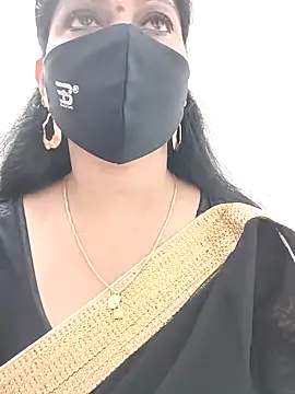 Snapshot of shivani27 chatting on October 2, 2:57 pm shivani27 online show from October 2, 2:57 pm