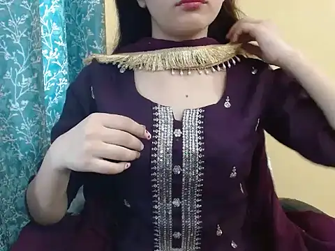 Snapshot of its_rida chatting on October 4, 4:10 am its rida online show from October 4, 4:10 am