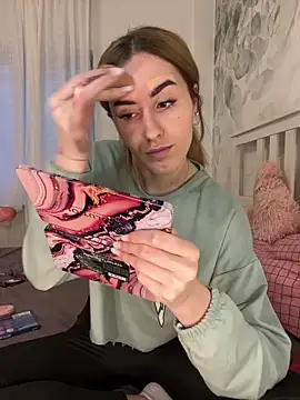 AriaAdda online show from March 31, 4:40 pm