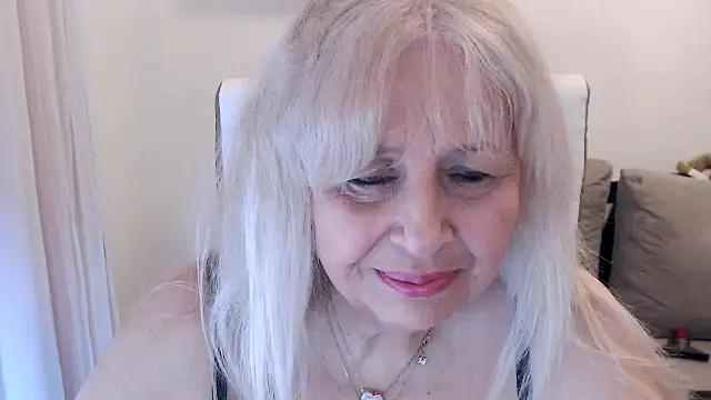 SusiLifeXXX online show from January 8, 9:06 pm