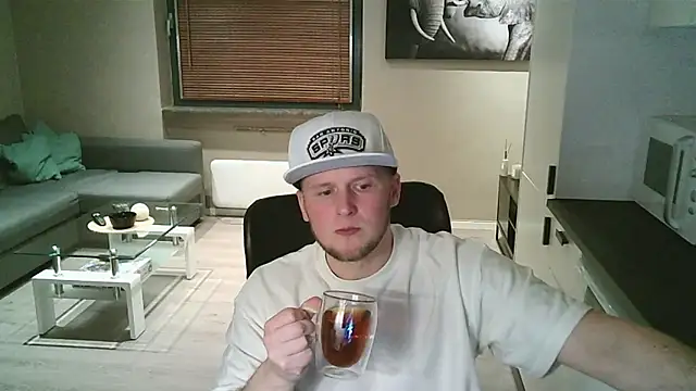 Dartanjanas13 online show from October 24, 9:44 pm