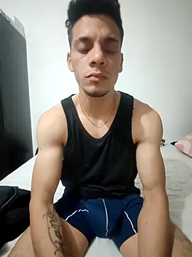 Snapshot of caballero-97 chatting on October 1, 12:05 am caballero-97 online show from October 1, 12:05 am