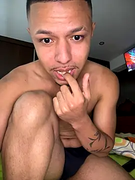 Snapshot of Mlkrrp chatting on September 24, 12:03 am Mlkrrp online show from September 24, 12:03 am