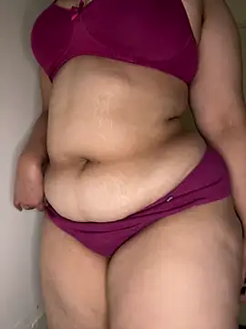 Snapshot of prernaa_love chatting on February 9, 8:07 am prernaa love online show from February 9, 8:07 am