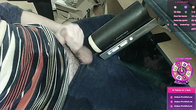 Snapshot of crocbite chatting on February 7, 11:14 am crocbite online show from February 7, 11:14 am