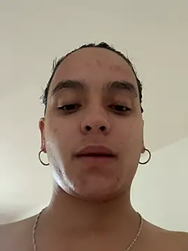 Maia Park online show from April 8, 3:34 pm