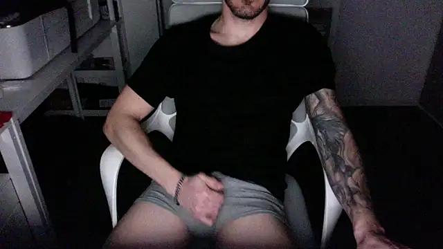 Mr gi89 online show from April 9, 9:42 pm