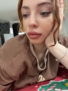 Hannah xBaby online show from March 31, 11:32 am