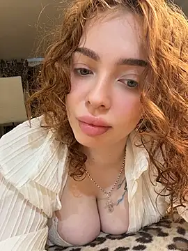 Hannah xBaby online show from April 16, 11:11 am