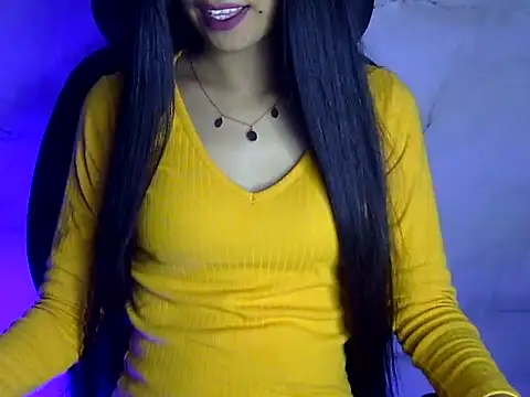 Snapshot of Shizuka_11 chatting on October 25, 7:19 pm Shizuka 11 online show from October 25, 7:19 pm