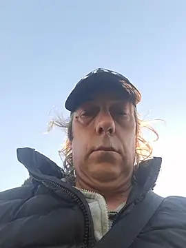 bi dare online show from April 8, 5:02 pm