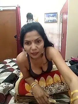 Snapshot of Yourhotsweetgirl chatting on March 11, 7:36 am Yourhotsweetgirl online show from March 11, 7:36 am
