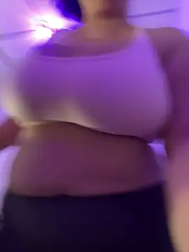 Emily Taylor2 online show from February 24, 2:31 am