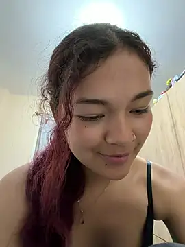Snapshot of Camilla_Miller01 chatting on June 23, 5:11 pm Camilla Miller01 online show from June 23, 5:11 pm