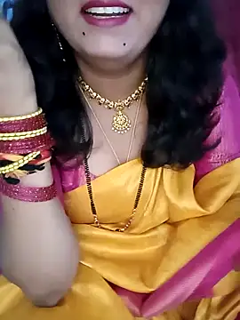 Snapshot of Niharika555 chatting on May 10, 11:04 am Niharika555 online show from May 10, 11:04 am