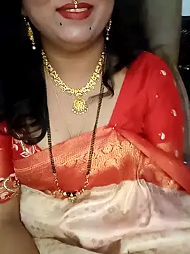 Snapshot of Niharika555 chatting on May 23, 8:35 pm Niharika555 online show from May 23, 8:35 pm