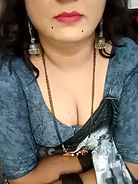 Snapshot of Niharika555 chatting on June 11, 8:34 am Niharika555 online show from June 11, 8:34 am
