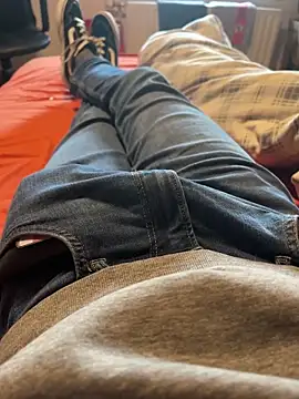 mas20043 online show from December 2, 10:31 am