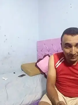 miroqui143 online show from February 28, 12:11 am