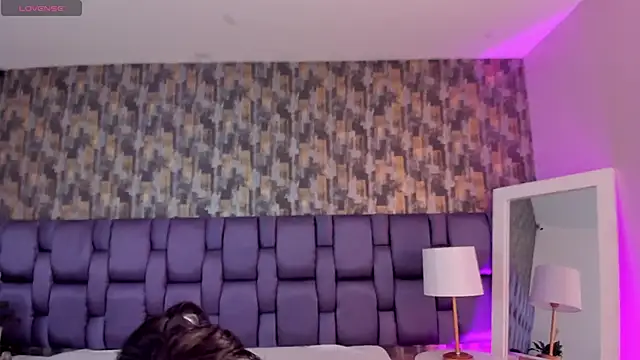 VeraBlazze online show from February 9, 1:48 pm