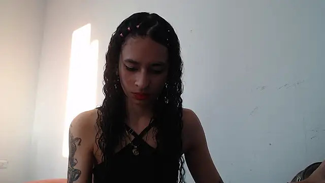 kata-gomez online show from March 7, 10:51 pm
