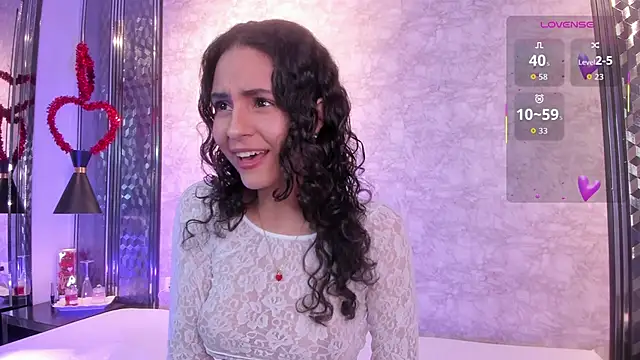 Snapshot of HadaKiss chatting on April 8, 4:12 am HadaKiss online show from April 8, 4:12 am