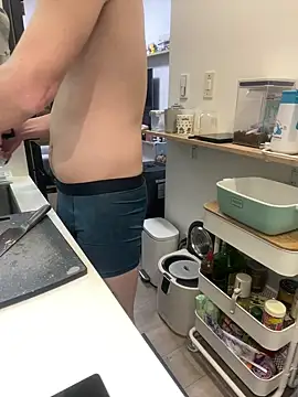 qaz23257 online show from March 23, 7:12 am