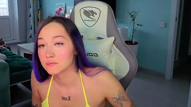 Im suka online show from March 18, 3:20 am