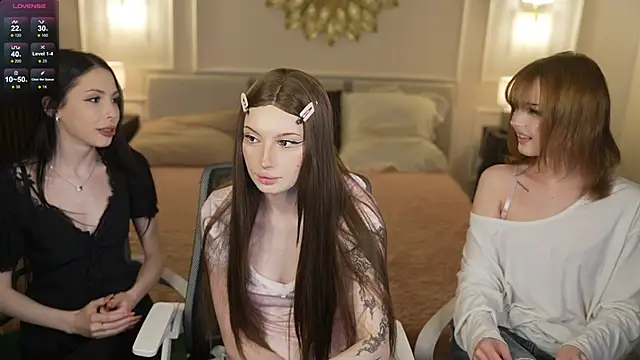 Snapshot of VivianSweet_ chatting on June 9, 10:38 am VivianSweet online show from June 9, 10:38 am