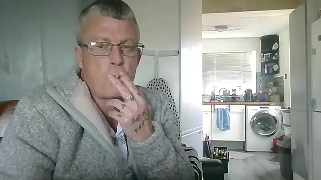 hefin18 online show from March 4, 2:42 pm