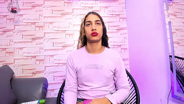 Snapshot of candice777 chatting on May 8, 2:11 pm candice777 online show from May 8, 2:11 pm