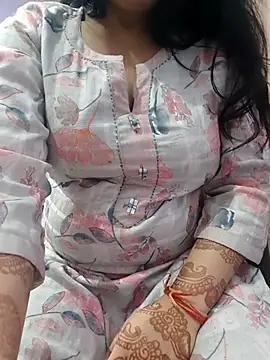 Snapshot of roshni_agrawal0 chatting on February 21, 8:54 pm roshni agrawal0 online show from February 21, 8:54 pm