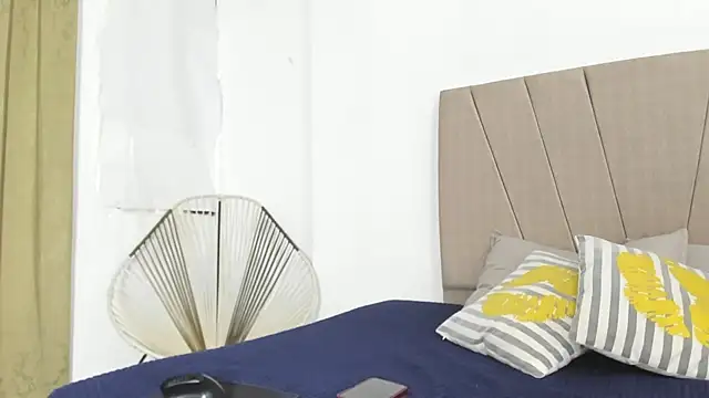 Lady miss    online show from November 14, 12:26 pm