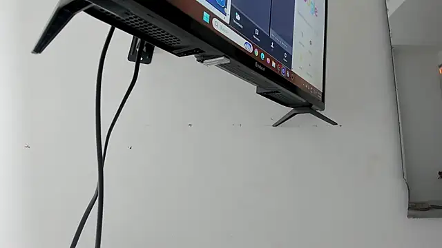 Lady miss    online show from March 7, 12:13 pm