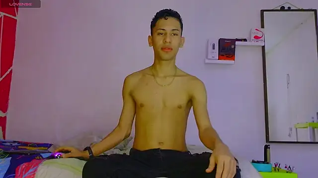 dylan apol0 online show from February 25, 3:05 am