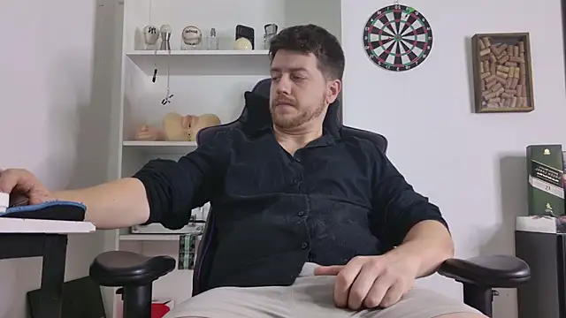 aaron nvk online show from February 22, 9:02 pm