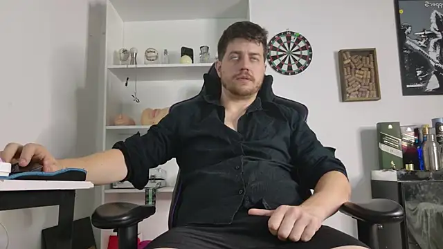 aaron nvk online show from February 24, 8:51 pm