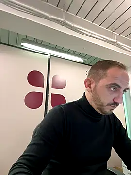 Snapshot of goncas23 chatting on October 6, 6:44 am goncas23 online show from October 6, 6:44 am