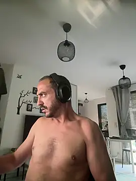 Snapshot of goncas23 chatting on May 24, 12:54 pm goncas23 online show from May 24, 12:54 pm