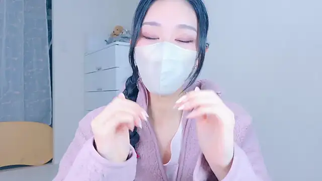 ramuchan desu online show from November 23, 1:38 am