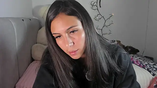 Snapshot of Sarahcutexoxox chatting on June 3, 2:36 am Sarahcutexoxox online show from June 3, 2:36 am
