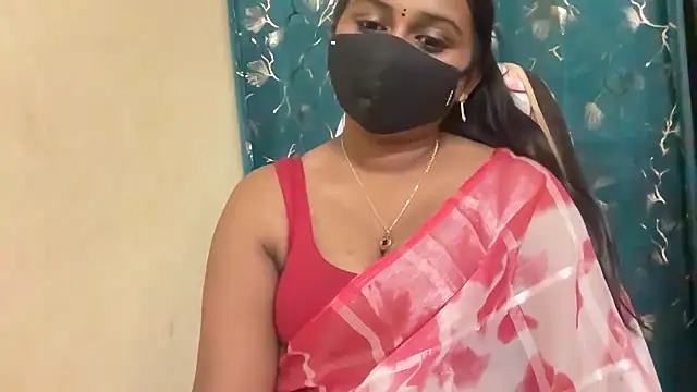 Snapshot of Pavani-Sexy chatting on April 28, 4:45 pm Pavani-Sexy online show from April 28, 4:45 pm