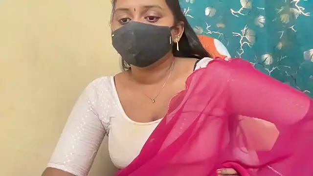 Snapshot of Pavani-Sexy chatting on May 11, 6:49 pm Pavani-Sexy online show from May 11, 6:49 pm
