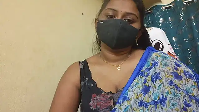 Snapshot of Pavani-Sexy chatting on June 5, 7:03 am Pavani-Sexy online show from June 5, 7:03 am