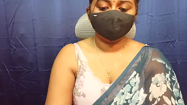 Snapshot of Pavani-Sexy chatting on July 3, 4:41 am Pavani-Sexy online show from July 3, 4:41 am
