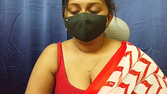 Snapshot of Pavani-Sexy chatting on July 13, 1:03 pm Pavani-Sexy online show from July 13, 1:03 pm