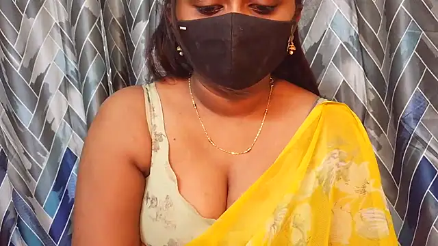 Snapshot of Pavani-Sexy chatting on July 23, 1:58 am Pavani-Sexy online show from July 23, 1:58 am