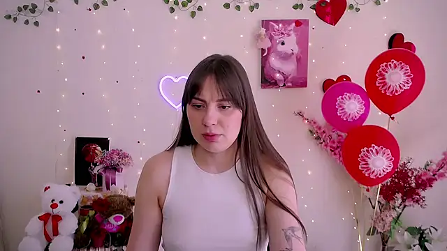 Amanda Bright  online show from March 29, 9:31 am